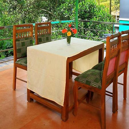 Thekkady Spice Valley Holiday Hotel Buitenkant foto